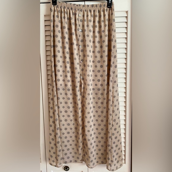 Polka-Dot Skirt by Hearts, Size L - Picture 1 of 5